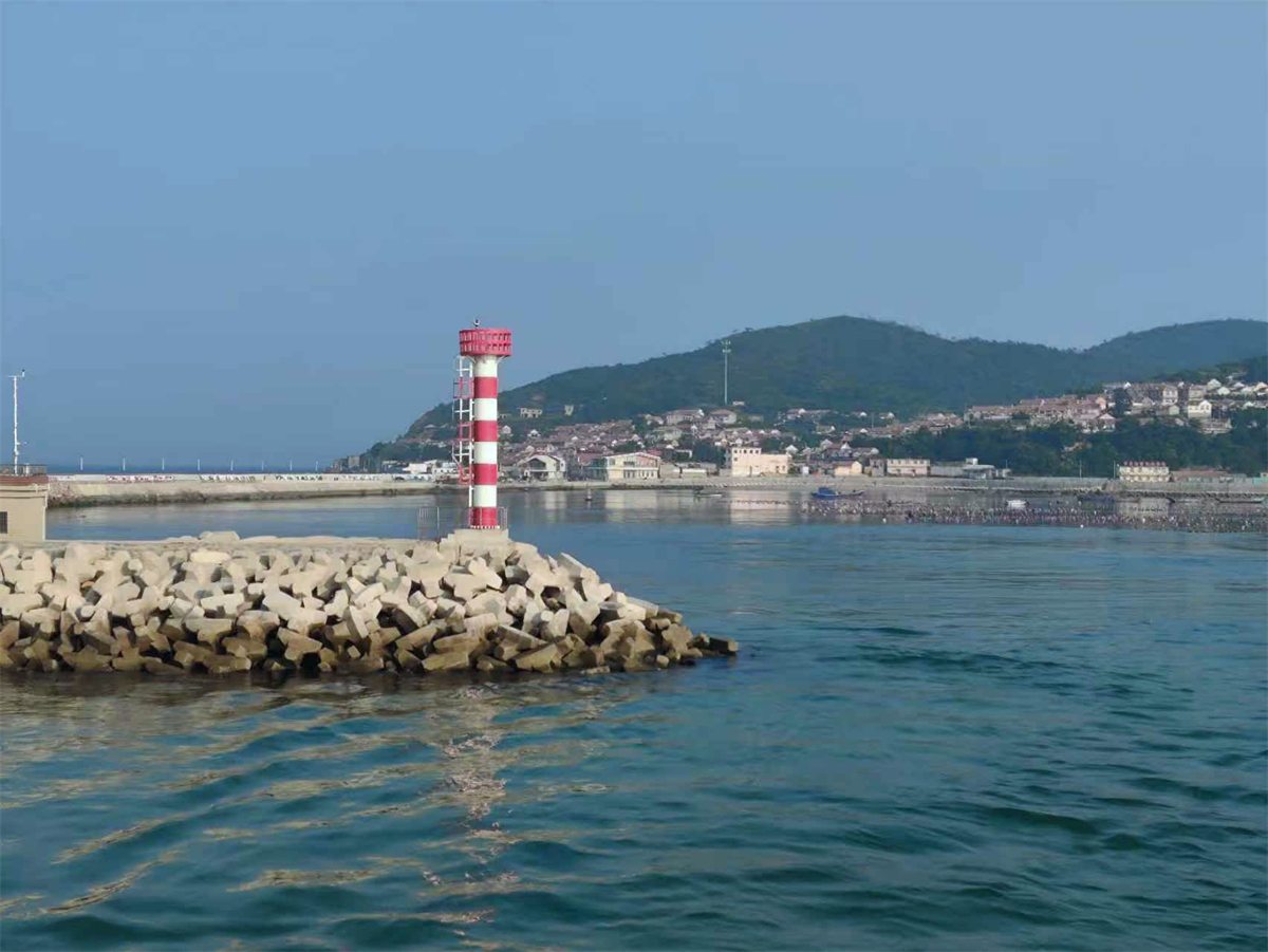 非金属灯桩